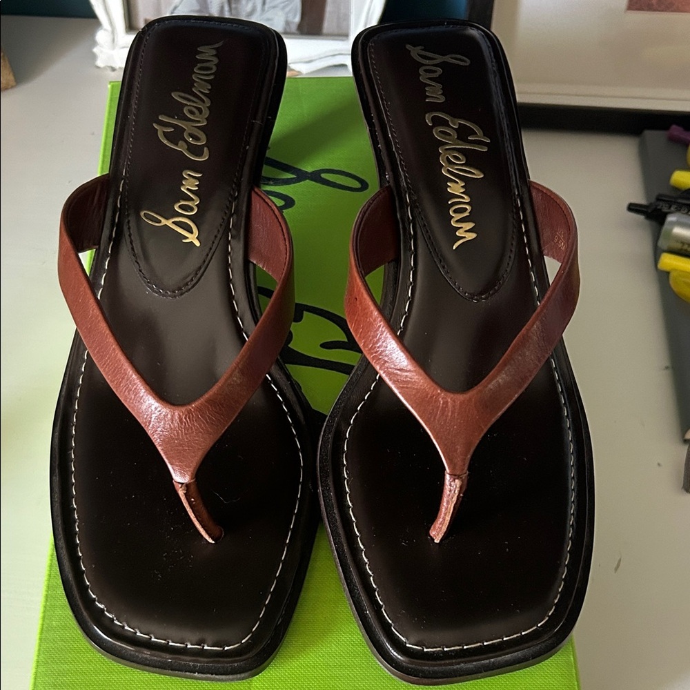 Sam Edelman Women's Tan Thong Sandals